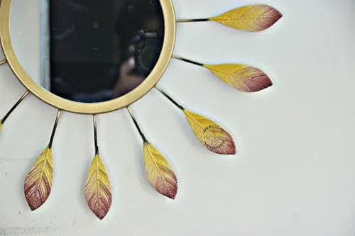 Amazing Metal Mirror Elegant Round Metal Wall Mirror with Unique Design, Stylish Home Decor, Versatile Hanging Options, Perfect for Living Room, Bedroom, and Hallway