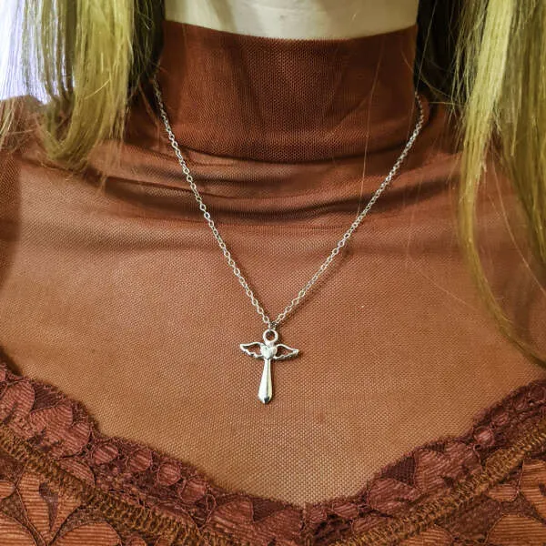 Aurora - Necklace with artistic cross
