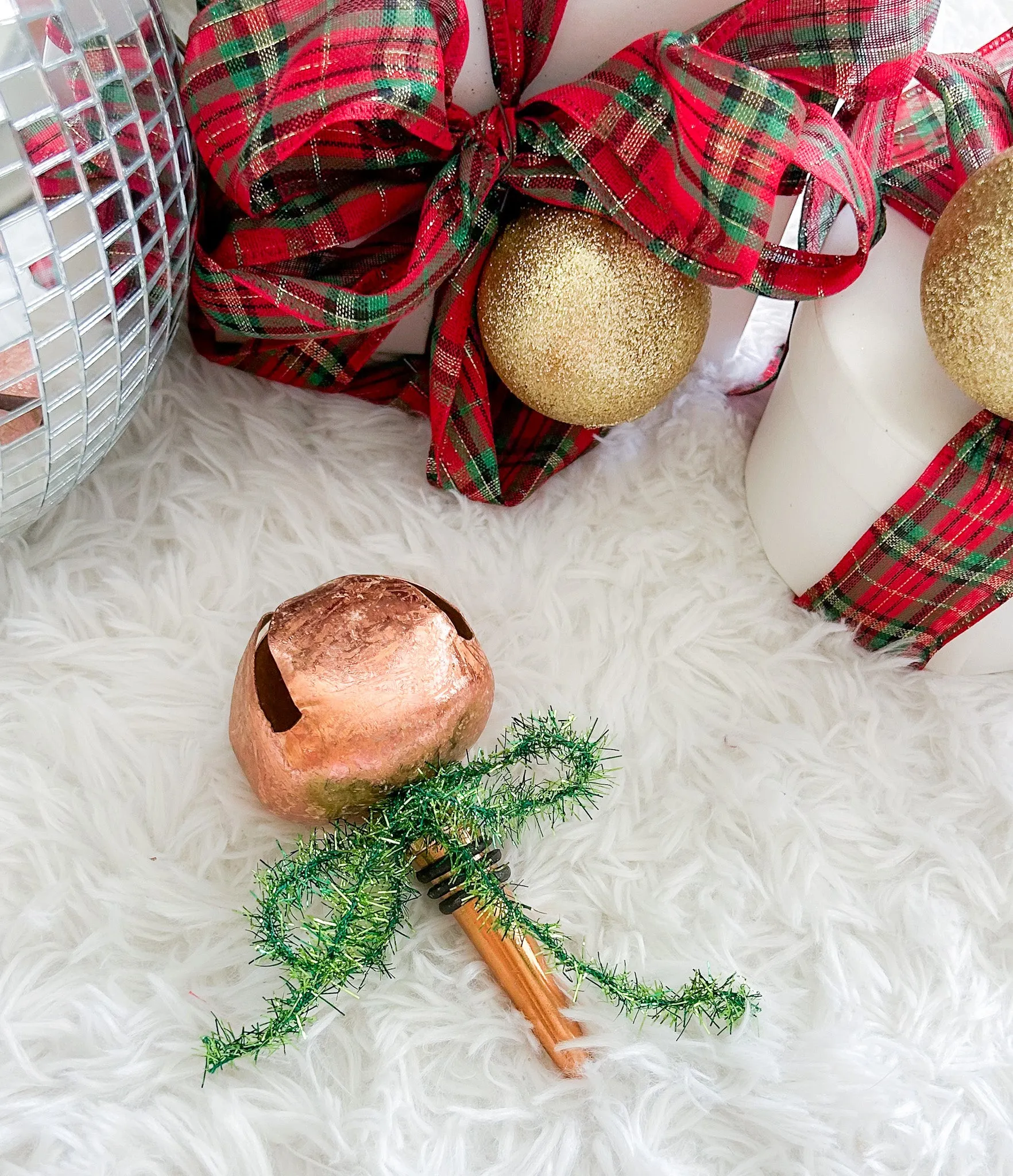 Big Jingle Bell Bottle Stopper