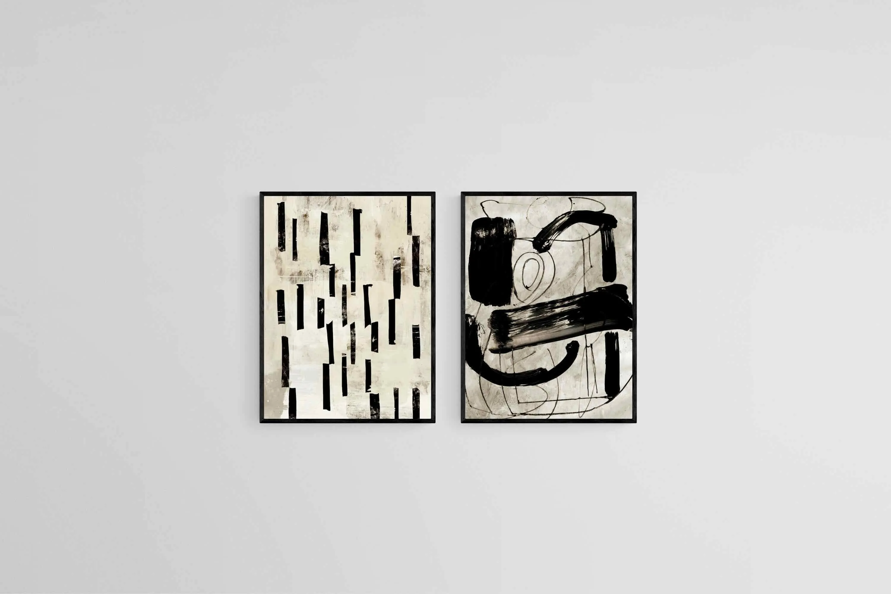 Dichotomy in Monochrome Set