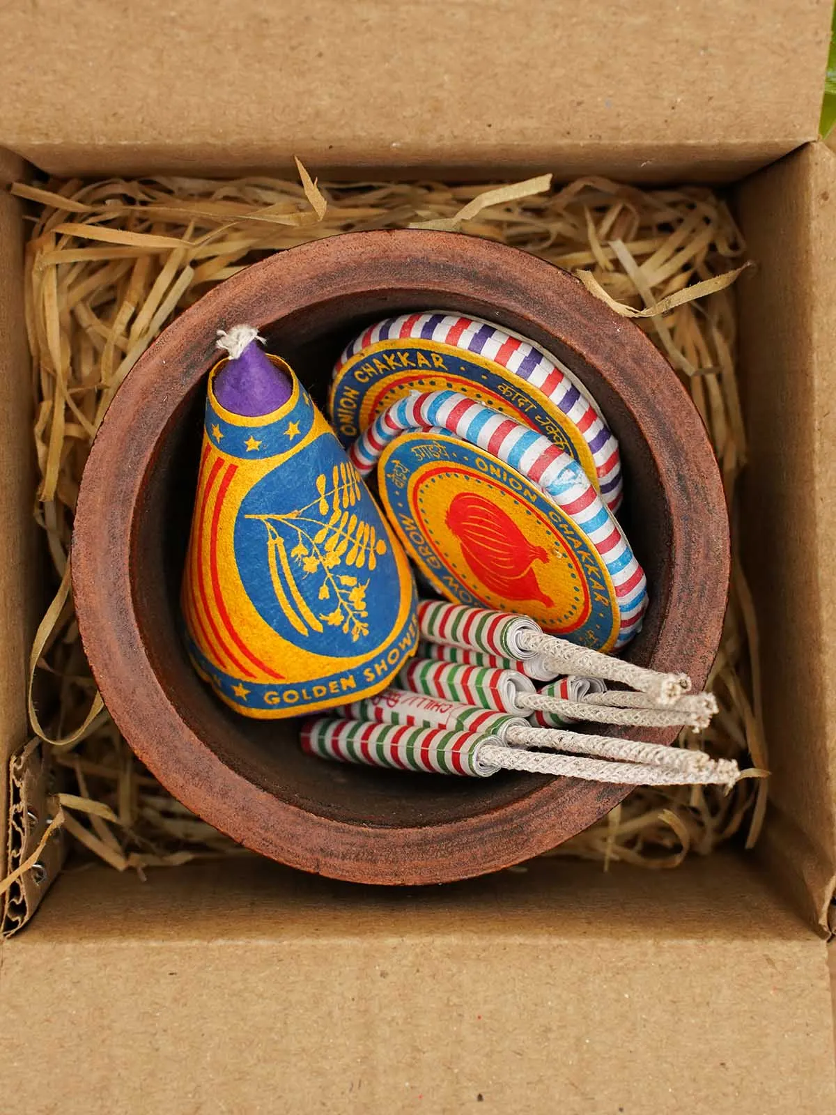 Handcrafted Diwali Hamper Multicolour