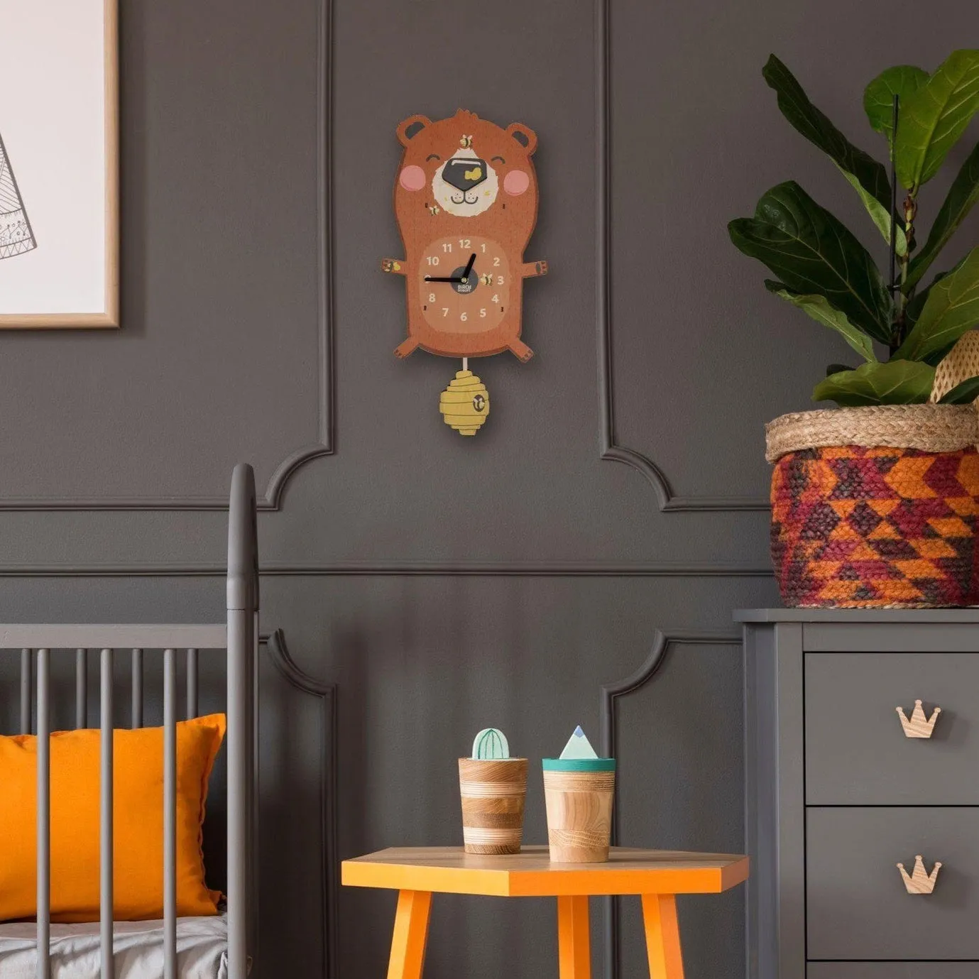 Linus the Bear Single Pendulum Clock by Birch Robot