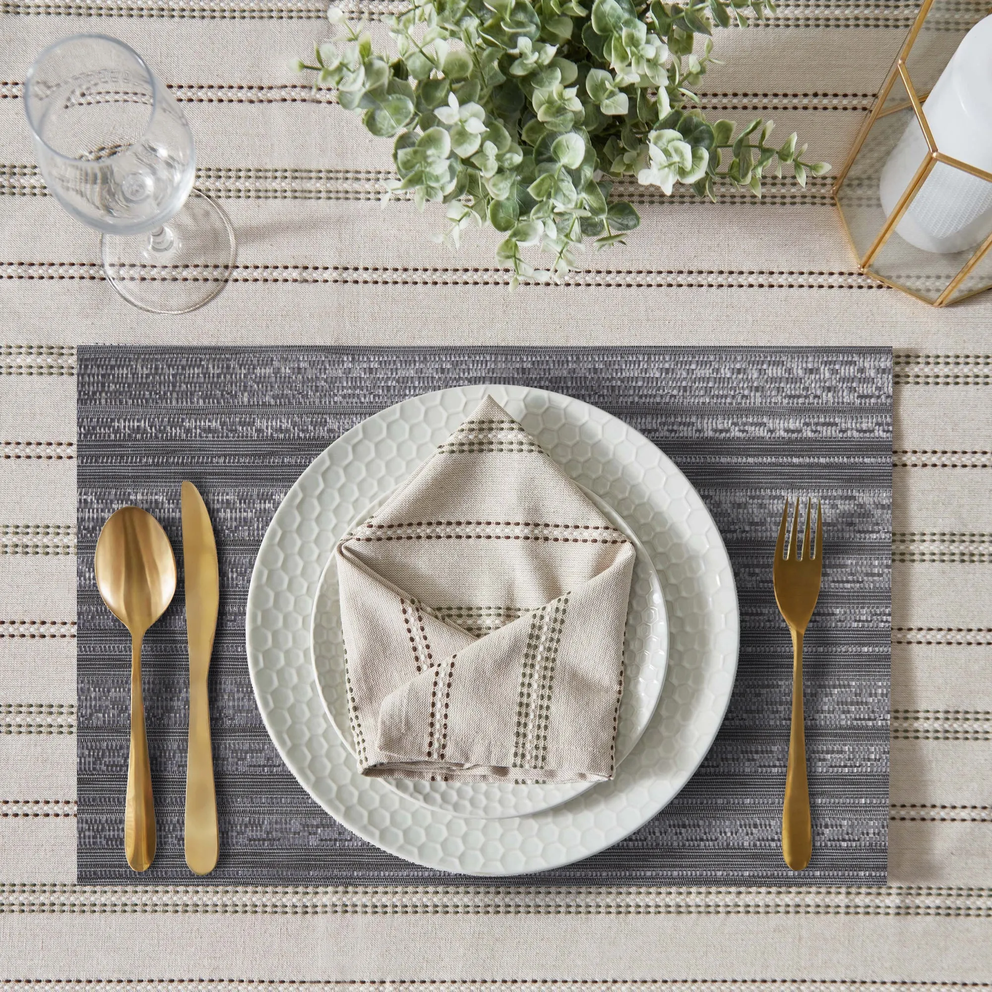 Luxury Placemat Set of 4 | Heat Resistant Placemats | Table Mats | Cotton Home - Magic Lines Grey