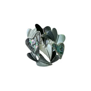Magnetic Brooch - Grey Heart Cluster