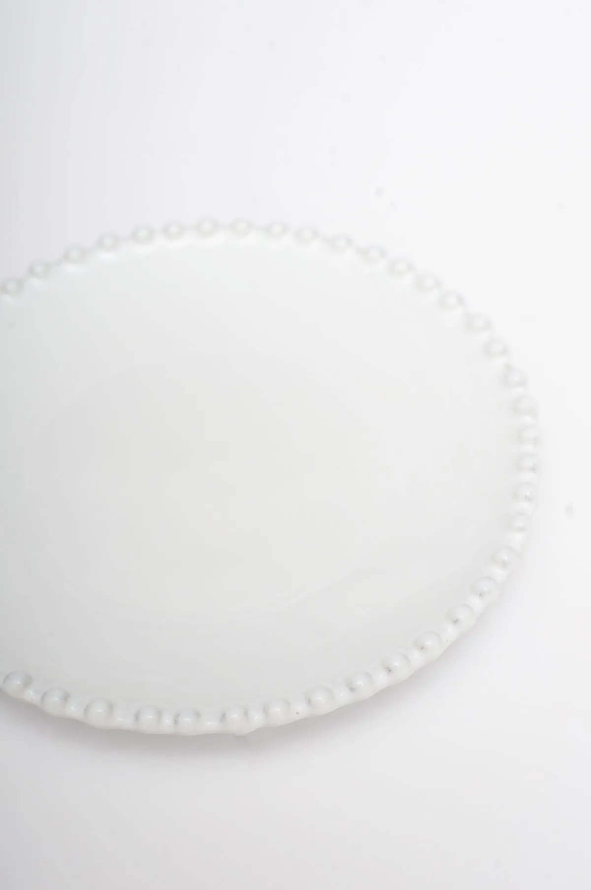 Pearl White Bread Plate