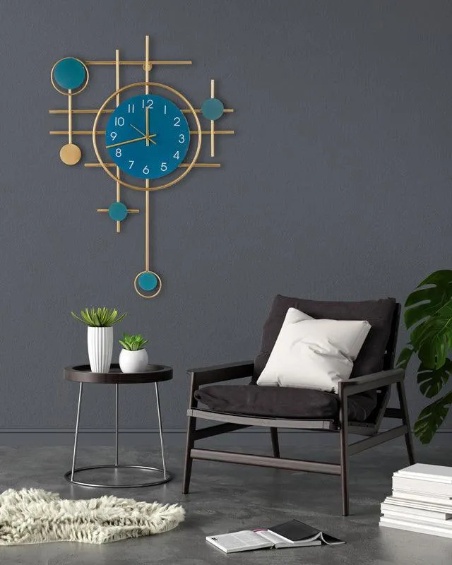Unique Design Wall Clock